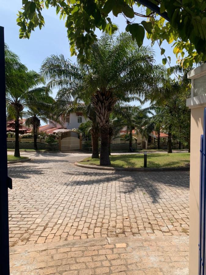 Biệt thự Mũi Né Hồ Bơi Sân Thượng Sân Vườn - Villa Muine Pool Terrace Garden Phan Thiết Extérieur photo