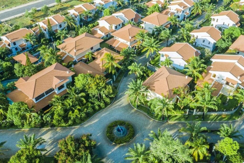 Biệt thự Mũi Né Hồ Bơi Sân Thượng Sân Vườn - Villa Muine Pool Terrace Garden Phan Thiết Extérieur photo